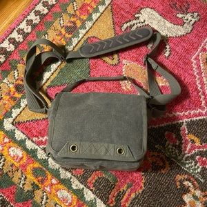 EUC think tank retrospective 5 v2.0 camera bag (pinestone)